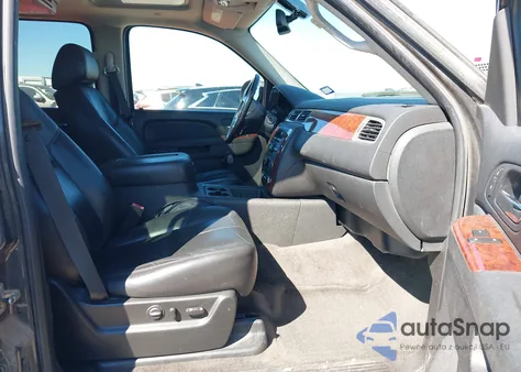 2011 Chevrolet Suburban 1500 Lt1 from USA, damaged, VIN 1GNSCJE08BR102134